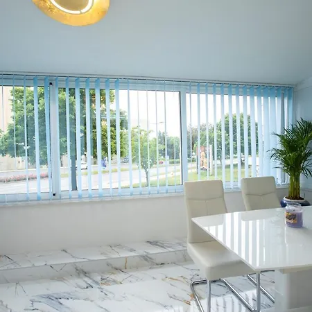Luxury In Mare זאדאר