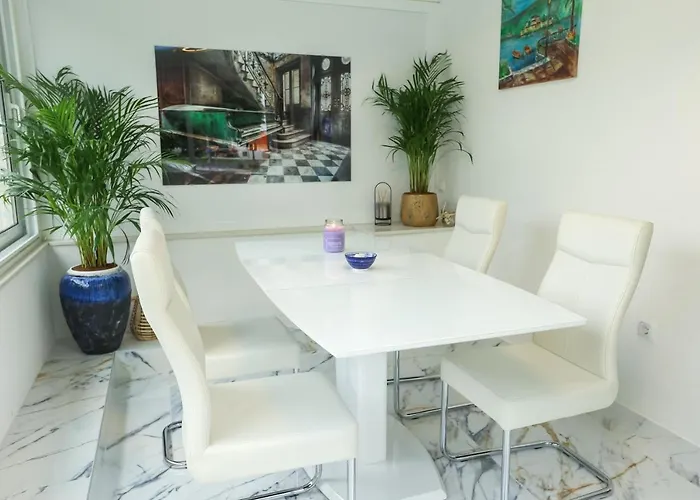 Luxury In Mare דירה זאדאר